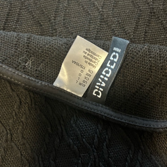 H&M DIVIDED black dress - Picture 6 of 10